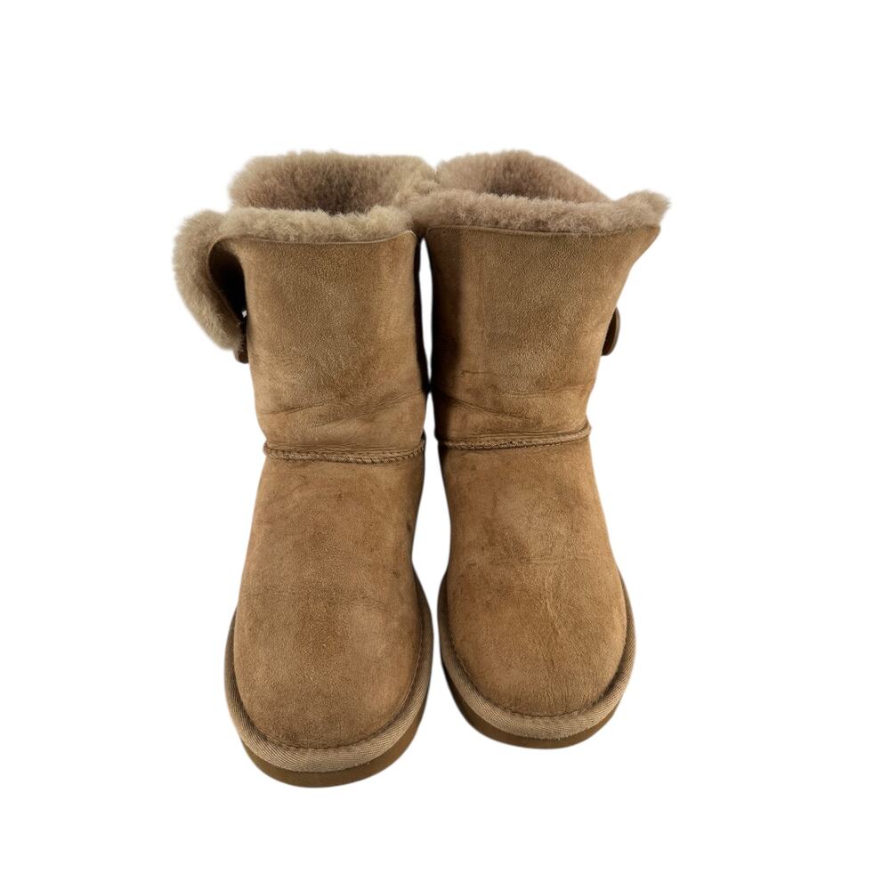 UGG Tan Winter Boots - Picture 2 of 5